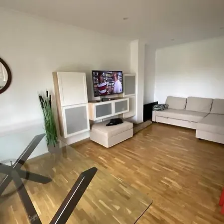Apartamento Vacacional Para Familias Con Jardin * Пуэрто-де-Вега