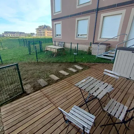 Apartamento Vacacional Para Familias Con Jardin *